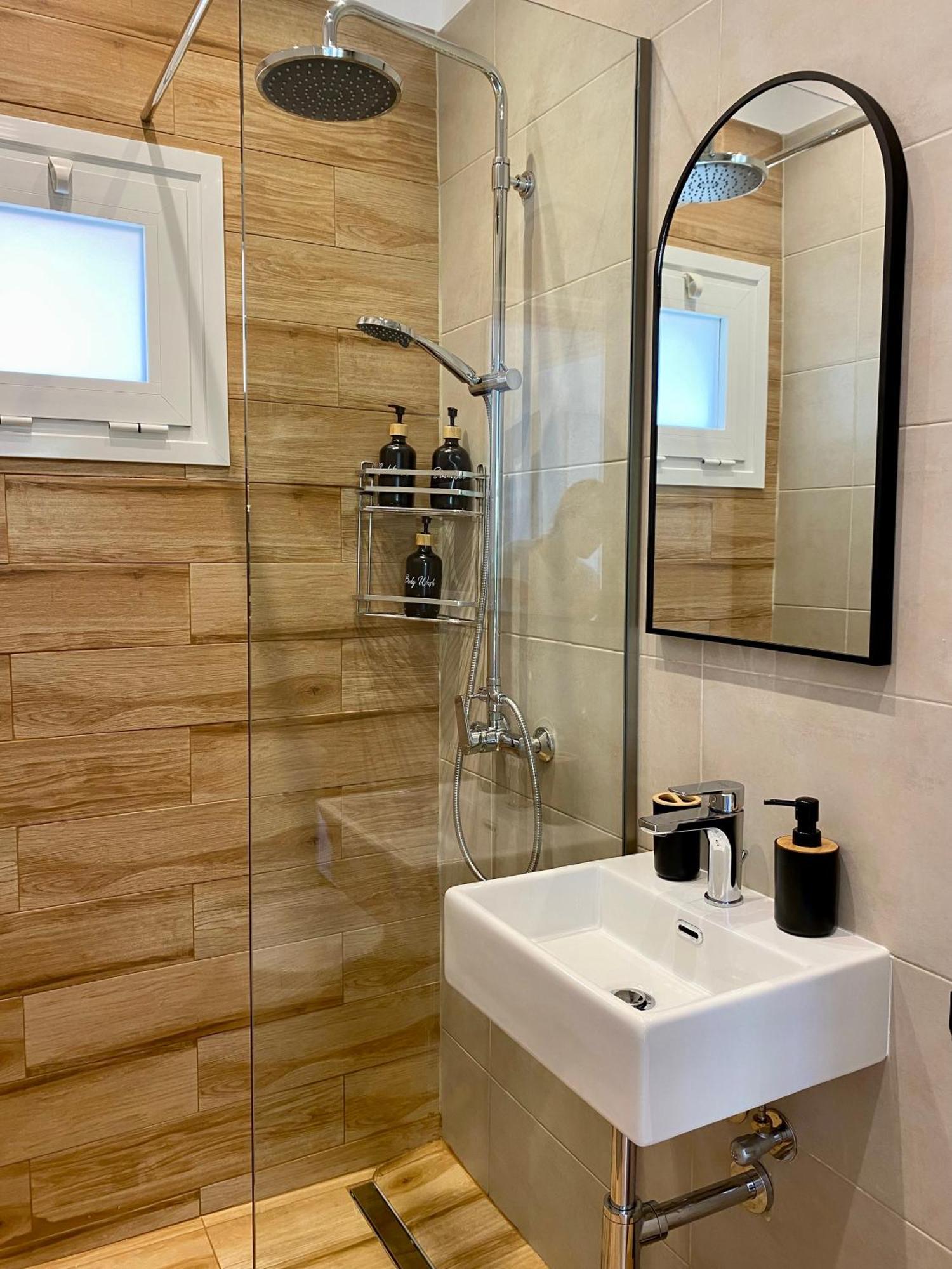 Oliva - 1 Bedroom Apartment *